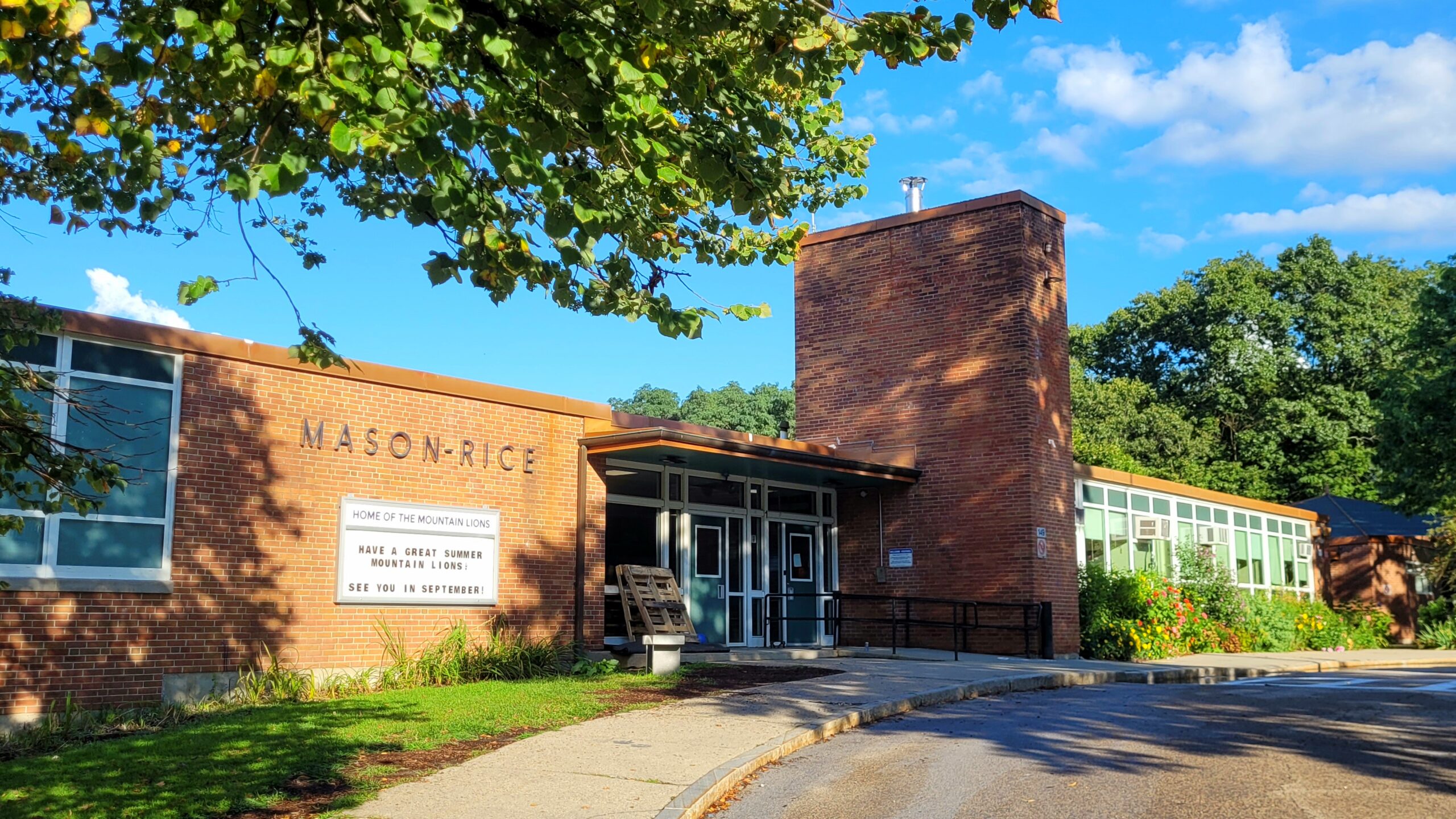 Mason-Rice School, Newton, MA